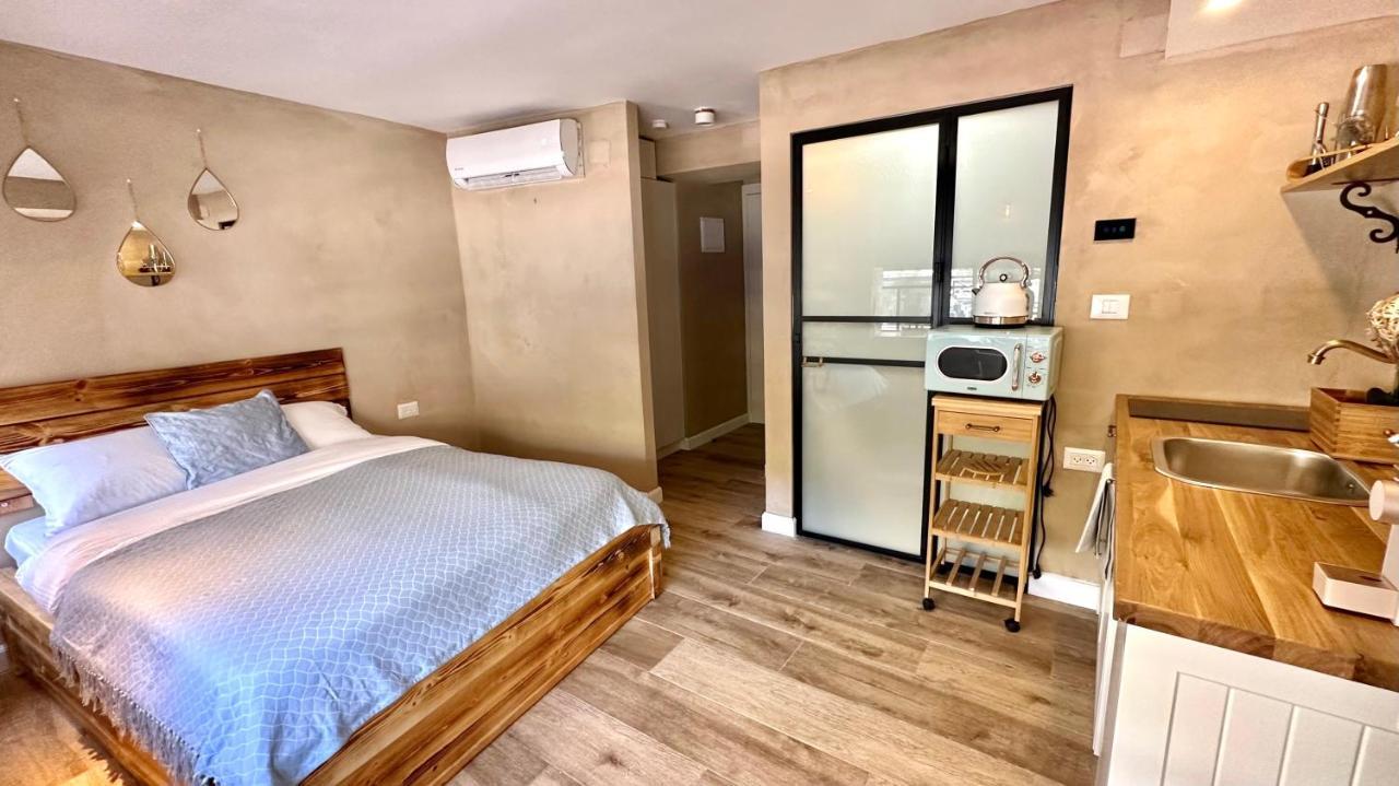 Boutique Apartment In Heart Of Haifa Kültér fotó