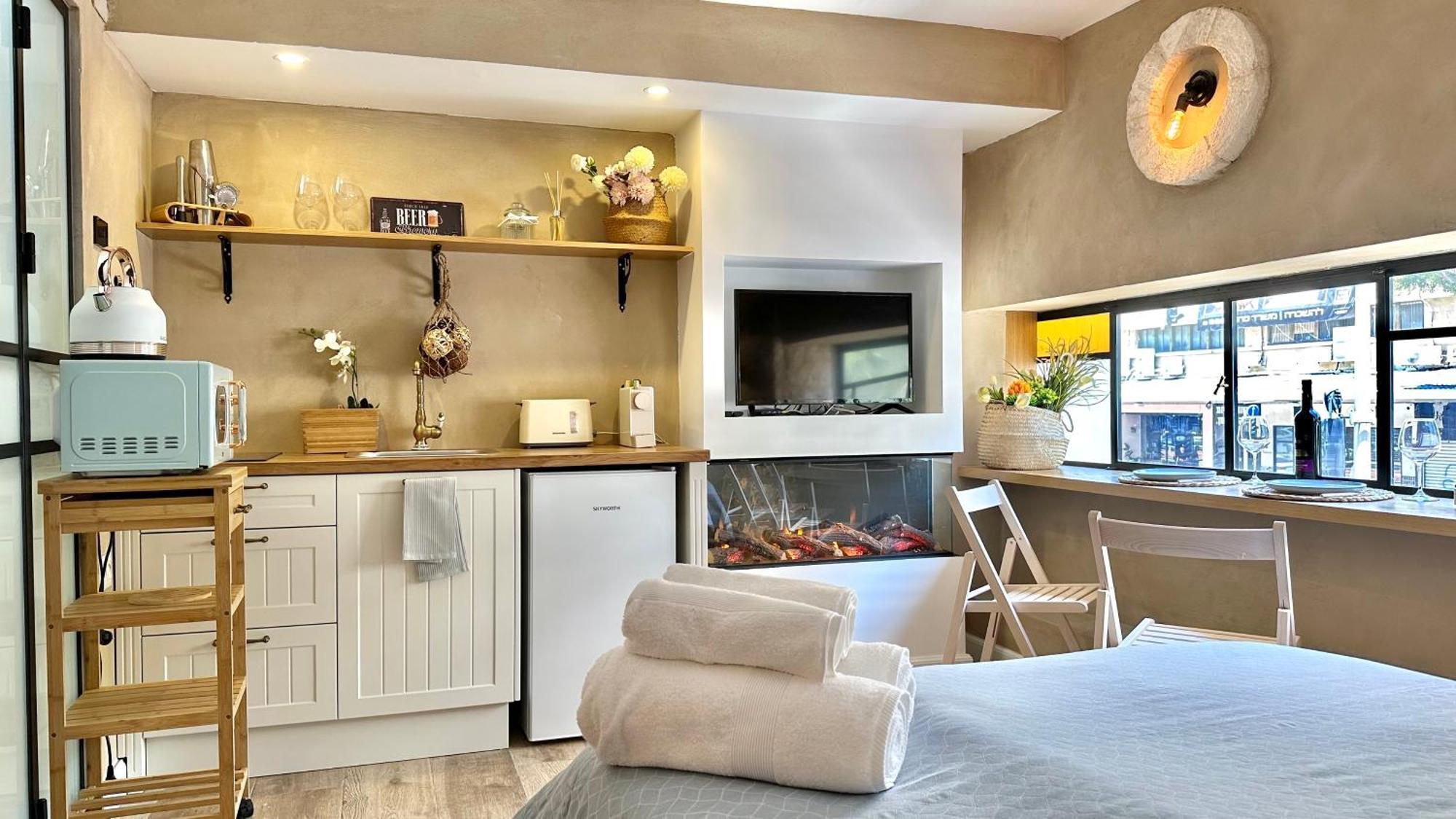 Boutique Apartment In Heart Of Haifa Kültér fotó