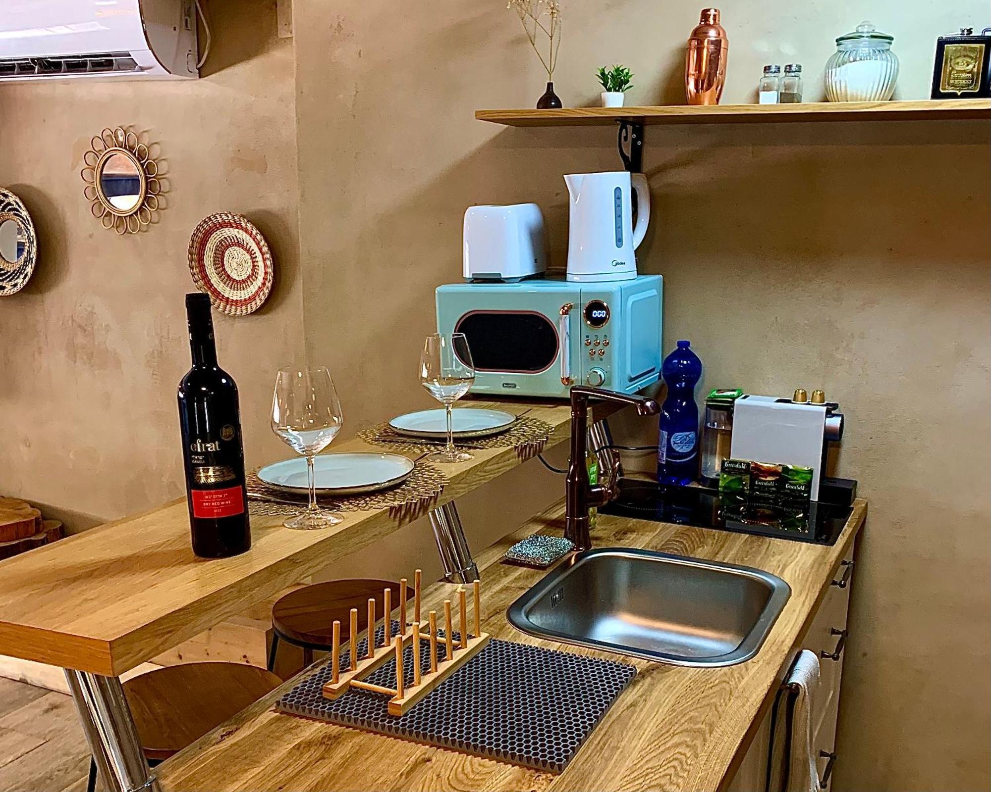 Boutique Apartment In Heart Of Haifa Kültér fotó