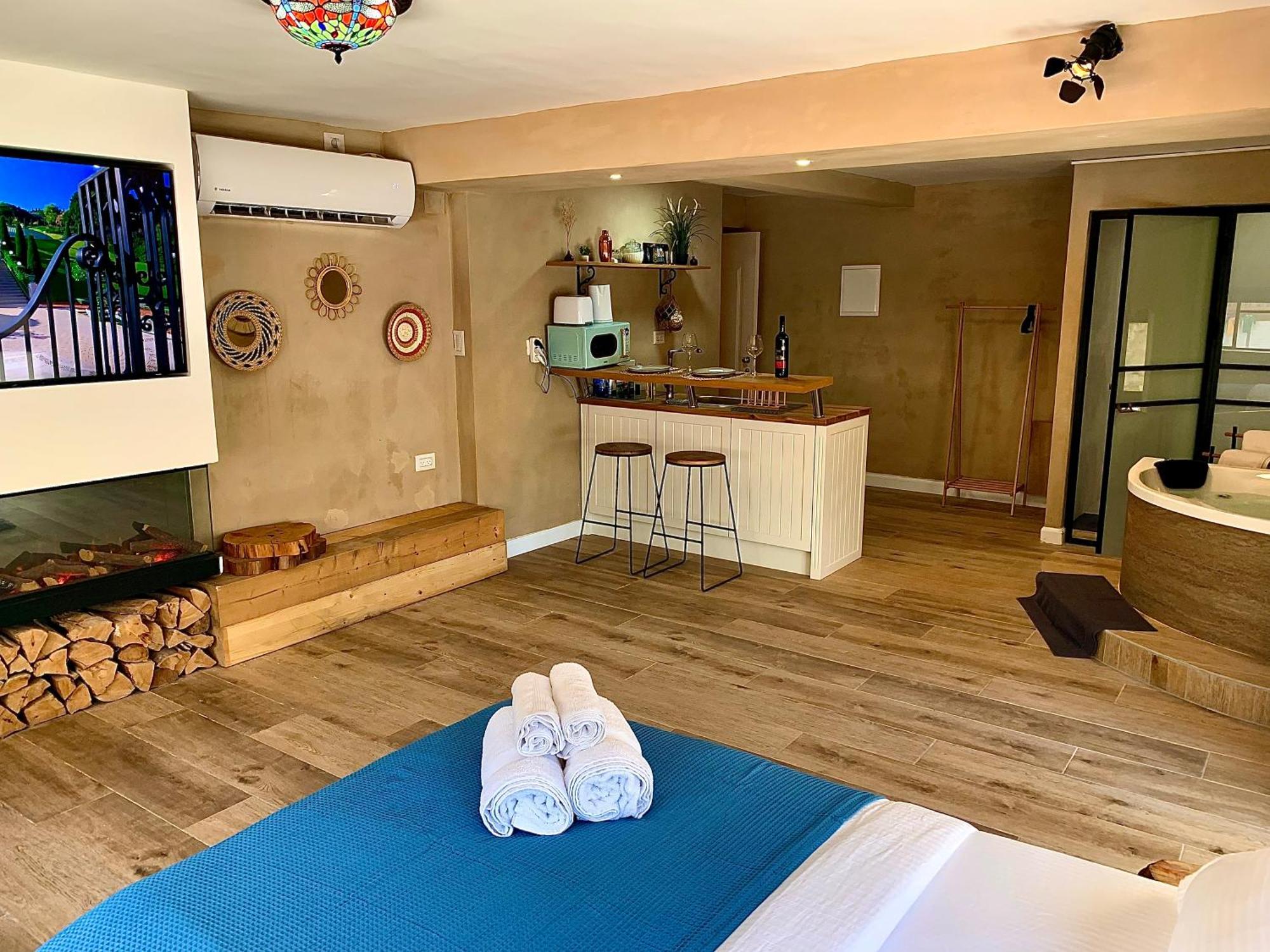 Boutique Apartment In Heart Of Haifa Kültér fotó